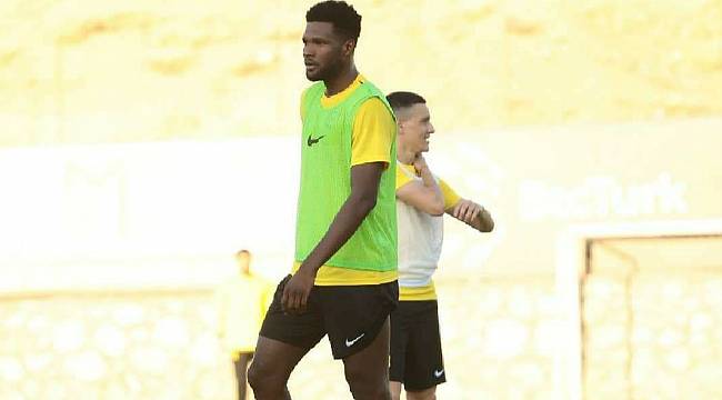 Tetteh 3 Hafta Yok!