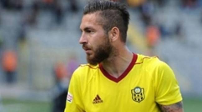 Adem Büyük 1 Maç Ceza Aldı