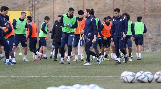 Yeni Malatyaspor Yarın Top Başı Yapacak