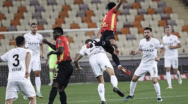 Yeni Malatyaspor Yine 3 Puanı Kaçırdı 0-0