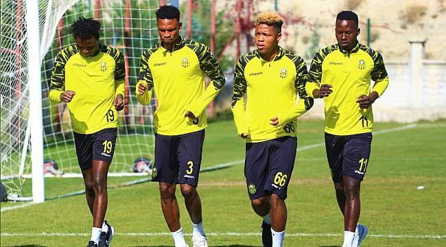 Yeni Malatyaspor'da Moraller Bozuk