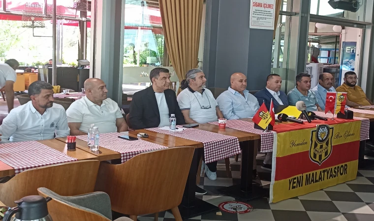 Karadağ, Bilgilendirme Toplantısı Yaptı