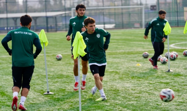 M.Yeşilyurtspor Hazırlıklarını Sürdürüyor