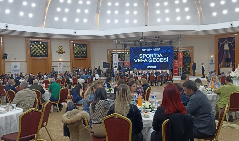 Spor'da Vefa Gecesine Yoğun Katılım