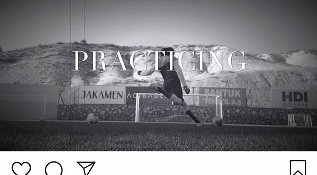 Donald, Boş Durmuyor!