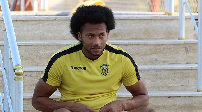 Mina'nın Transferini Resmen Açıkladılar