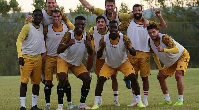Yeni Malatyaspor'da 5 Oyuncu İle Yollar Ayrıldı