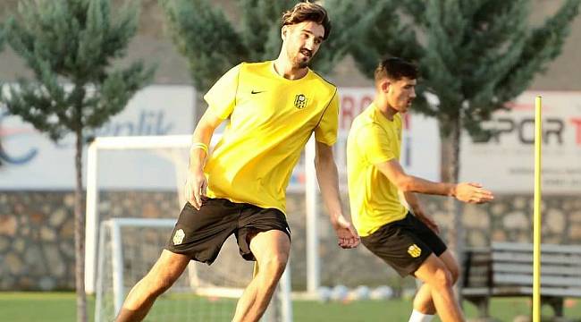 Yeni Transfer Sahaya İndi