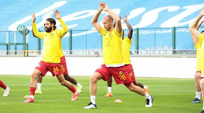 Adem, Lukoki ve Youssouf'dan Haber Geldi!