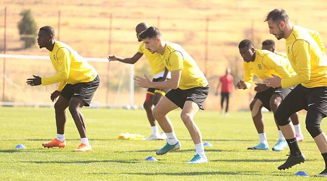 Başkan Adil Gevrek Tesislere Geldi