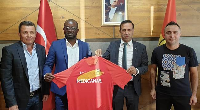 Gana Futbol Federasyonu Başkanı Gevrek’i Ziyaret Etti