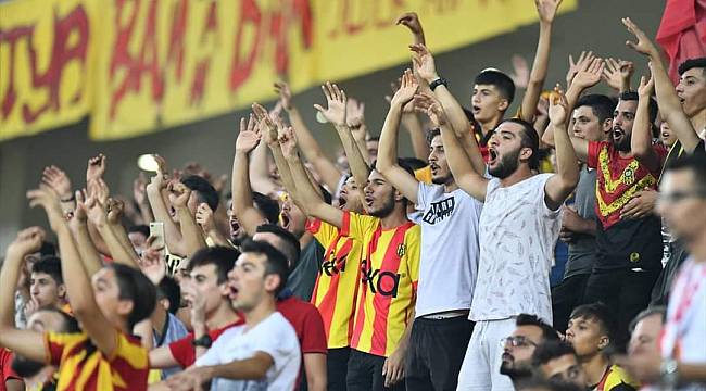 İsyan Bayrağını Çektiler!