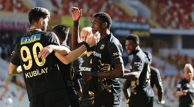 Kötü Futbol, İyi Sonuç 2-0