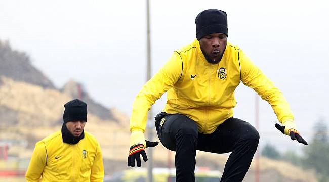 Yeni Malatyaspor 4 Basamak Geriledi