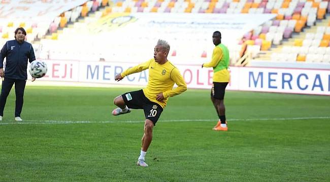 Yeni Malatyaspor Ondan Vazgeçti