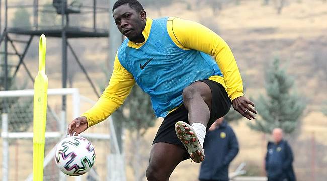 Fofana Özür Diledi!