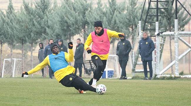 İç Saha Avantajını Kullanmak İstiyor