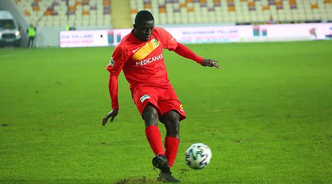 Arkadaşlarına Teşekkür Etti