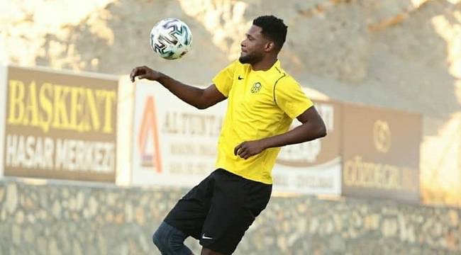 Trabzonspor'da Tetteh Bombası