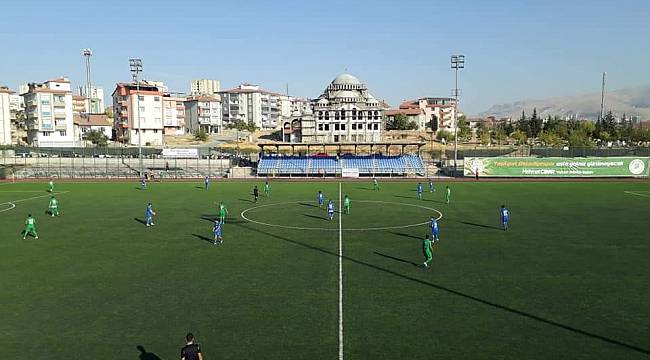 Yeşilyurt Belediyespor Puanı 90'da Kurtardı