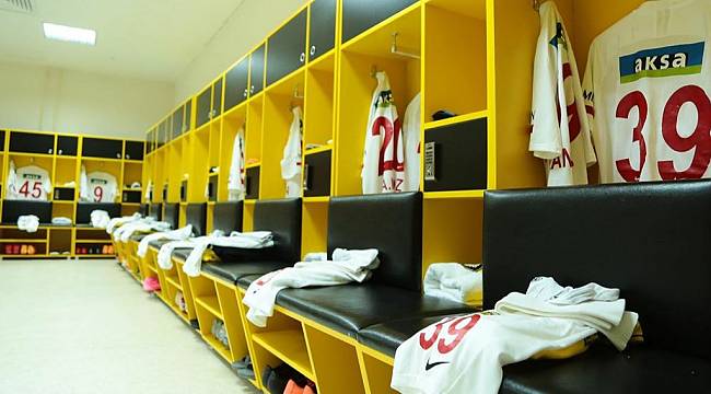 Galatasaray Maçının 11'i Açıklandı 