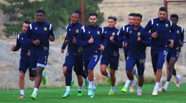 Yeni Malatyaspor K.Paşa Maçı Hazırlıklarına Başladı