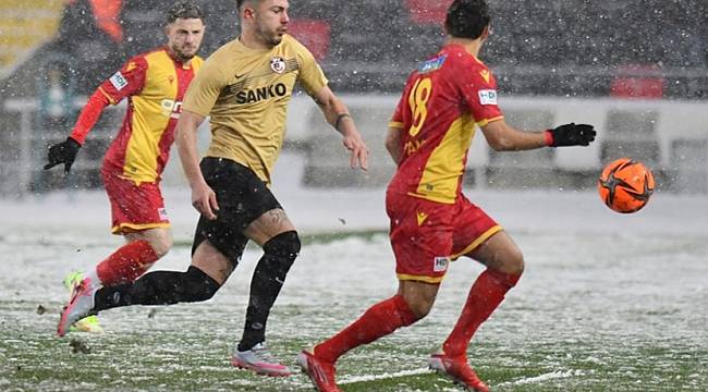 Ertelenen Maç 23 Şubat'ta Oynanacak