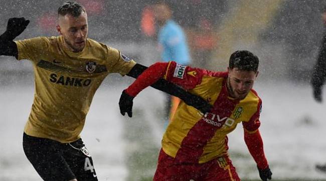 Maçı Erteleyen Hakem Maçı Yönetecek