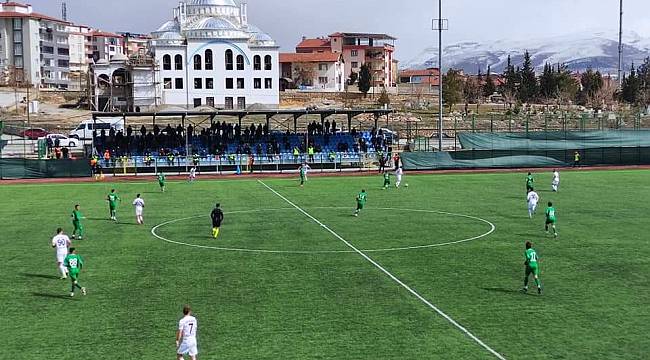 Yeşilyurt Belediyespor Bir Puan Aldı 0-0