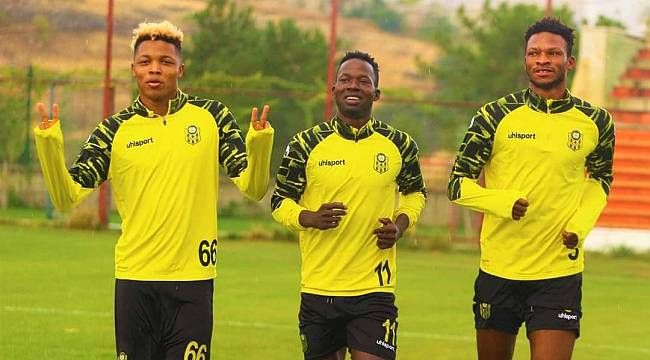 İlk Kez Yüzü Güldü 