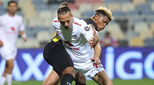 Malatya İzmir'de 'ALTIN' Buldu 0-3