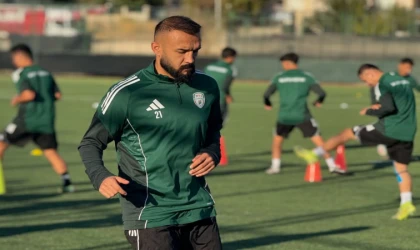 Malatya Yeşilyurtspor Diyarbekirspor'a Bileniyor
