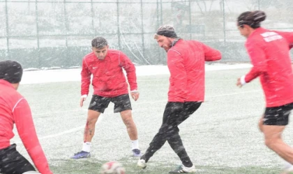 Battalgazi Belediyespor Hazırlıklarına Devam Ediyor