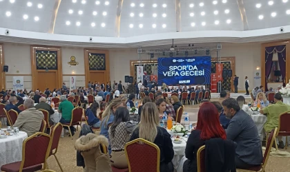 Spor'da Vefa Gecesine Yoğun Katılım