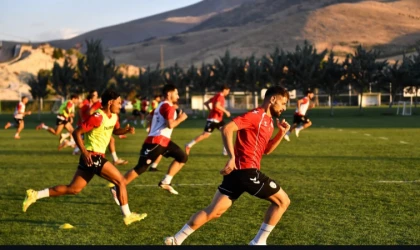 M.Yeşilyurtspor'da Diyarbekirspor Hazırlıkları Sürüyor